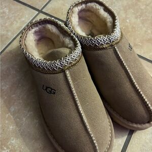 UGG Tan Suede Slippers with Plush Lining